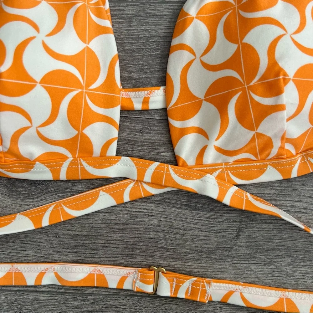 L*SPACE Avery Bikini Top Large Orange White Wrap Around Swimwear Retro 70s Boho